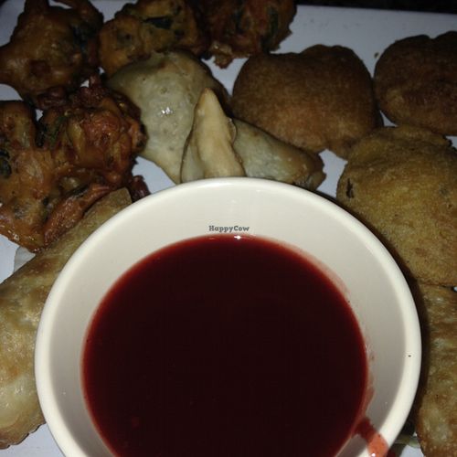 vegetable platter at Cafe Bombay in Atlanta