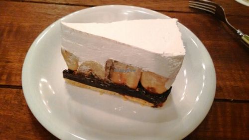 Vegan banoffee pie at Veganerie Concept - Benjasiri Park in Bangkok