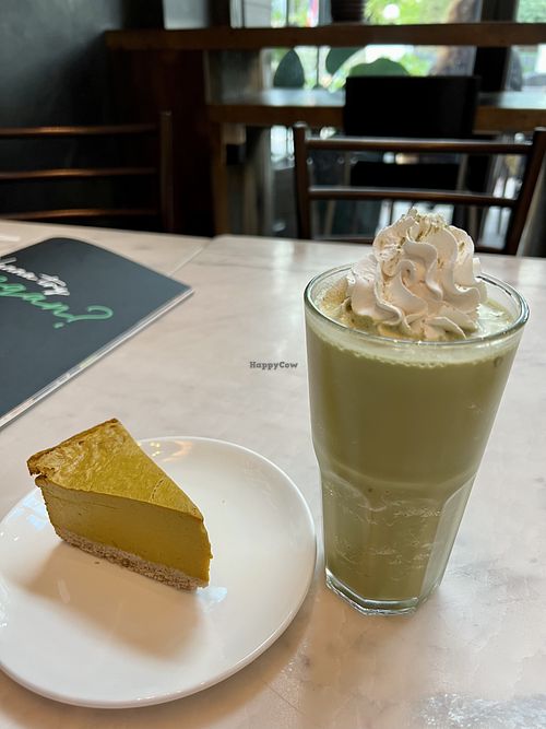 Matcha smoothie & pumpkin pie   at Veganerie Concept - Benjasiri Park in Bangkok