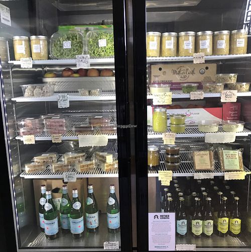 grab & go at Old Earth Pure Organic Food in St Petersburg