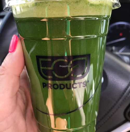 fresh organic cold pressed green juice at Old Earth Pure Organic Food in St Petersburg