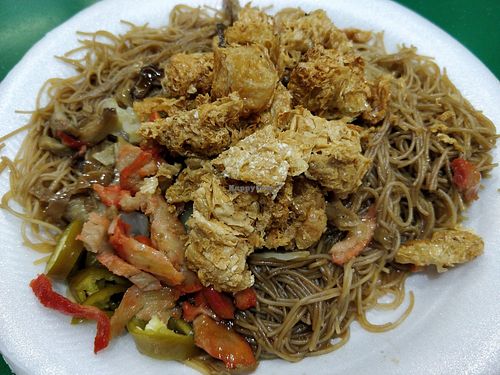 Bee hoon with hot gravy at Poh Meng Vegetarian Food 寳明素食 in West Singapore