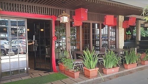 outside at Ereenzu Restaurant in 