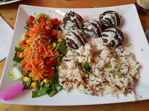 Falafel Plate at Habeez - Rüttenscheid in Essen