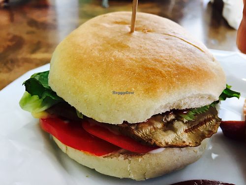 vegan burger at OrtoZero Cafe in Alessandria