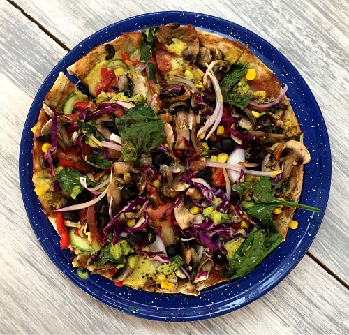 Veggie pizza with NINE vegetables at Vegamo Centro in Mexico City