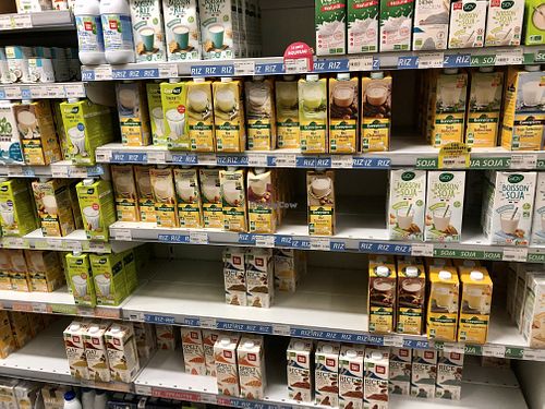 Plantbased milk at Biomonde in Saint-pierre-doleron