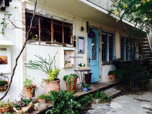 From the outside. at Salunpowaku in Minoo