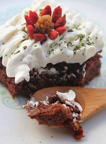 Moelleux chataigne sans gluten et toujours vegan at Squitti in Utrecht