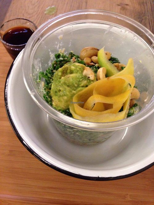 Nori quinoa bowl at Wild & The Moon - rue Charlot in Paris