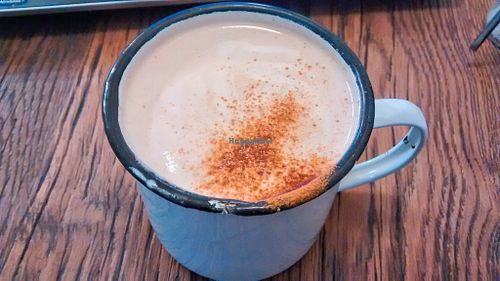 Tchai latte at Wild & The Moon - rue Charlot in Paris