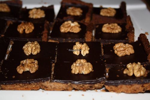 Amorino (belgian chocolate pie with walnut) - vegan at Seneville Cafe in Timisoara