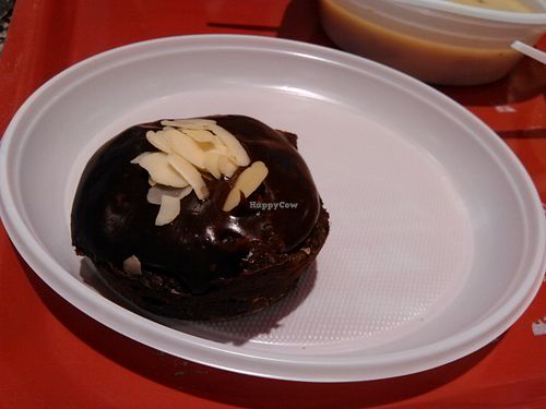 carob cupcake. not the best vegan cakes in town, unfortunately :( i hope they will get better at deserts at Food Garden by Enigma in Timisoara