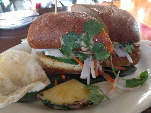 Bahn Dot Com at No Bones Beach Club in Seattle