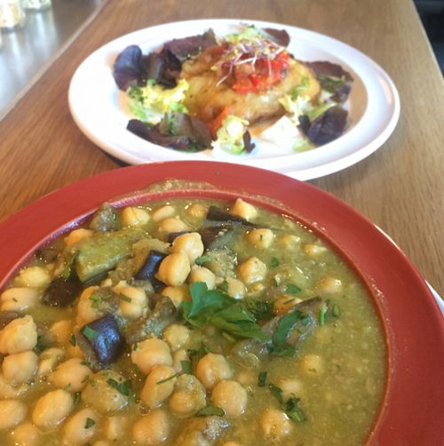 Two main courses of the menu of the day.  at Teresa Carles in Lleida