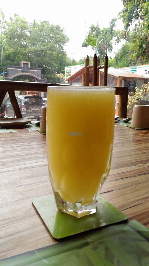 Freshly pressed sweet lime juice - oh, so yummy! at Ammaji's Ayurvedic Restaurant in Vrindavan