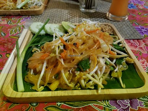 vegan pad thai at Prava Bar in Koh Samui