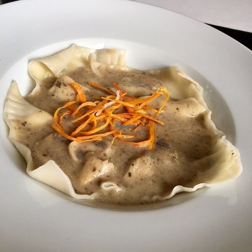 vegan mushroom ravioli at Seitan Urban Bistro in Lima