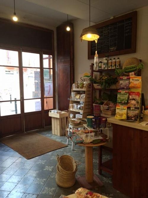 Organic fruits and veggies area at Biokalma in Mallorca