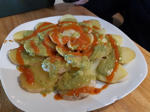 Papas con mojo #Veganuary at La Alpargata in Madrid