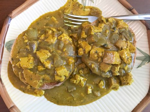 Vegan Biscuits and Gravy at Great Grubbing Cafe in Las Vegas