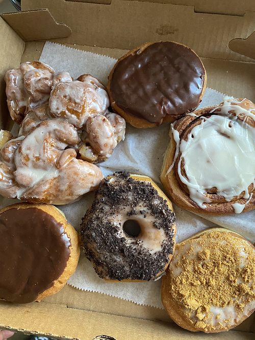 Image of Dottie's Donuts - Springfield Ave