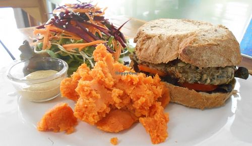 veggie burger at Greze Natural and Healthy in Phuket