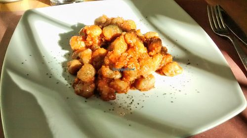 Gnocchi with seitan ragout at Bio e Te in Siena