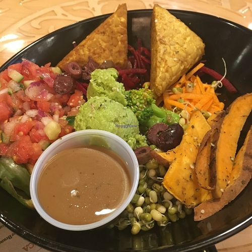 Bol Aristote avec tempeh at Copper Branch - Mont-Royal in Montreal