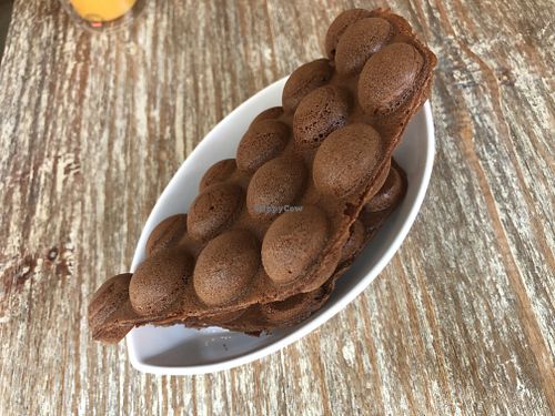 Vegan Hong Kong style eggwaffles (chocolate flavor) at LN Fortunate Coffee in Hong Kong Island