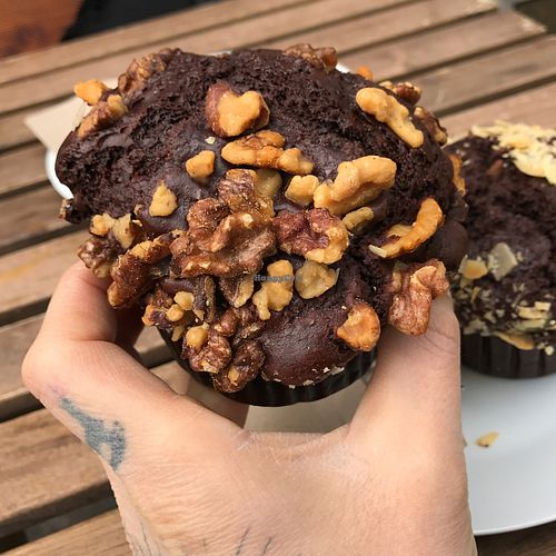 walnut vegan at Queen of Muffins - Pohlstrasse in Berlin