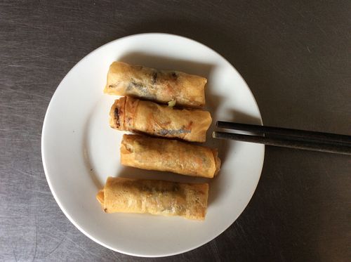Spring rolls snack plate at Dam 2 in Hoi An