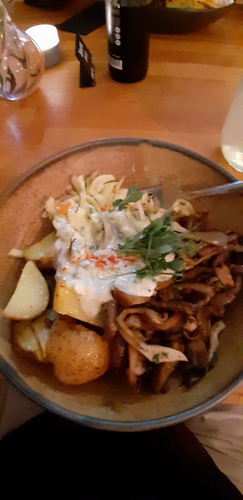  at Zwei und Zwanzig in Geisenheim