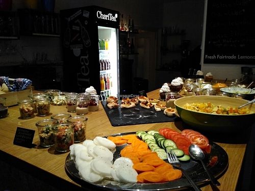 vegan brunch buffet at Zwei und Zwanzig in Geisenheim