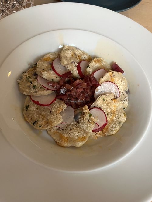 Semmelknödel-Carpaccio  at Zwei und Zwanzig in Geisenheim