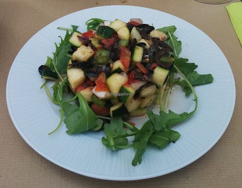 Excellente ratatouille crue at B12 in Toulouse