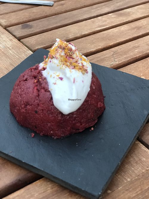 Dessert at B12 in Toulouse