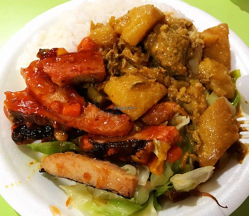 Chinese vegetarian food  at 3 Dishes Rice 三样菜饭 - Bugis in Central Singapore