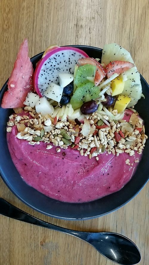 Puff the magic dragon amaze-bowl at Matcha Mylkbar in St Kilda