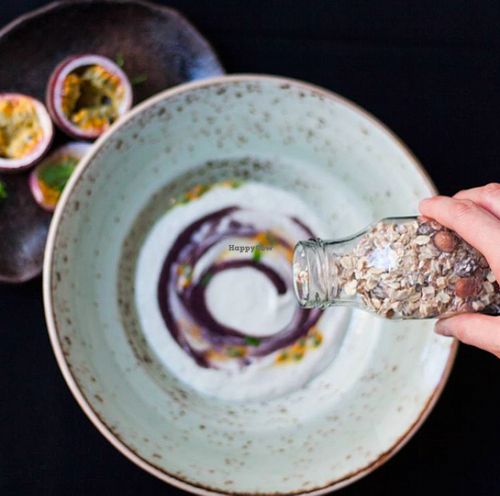 Vegan muesli bowl with either cashew or Alpro yogurt at Souls in Copenhagen