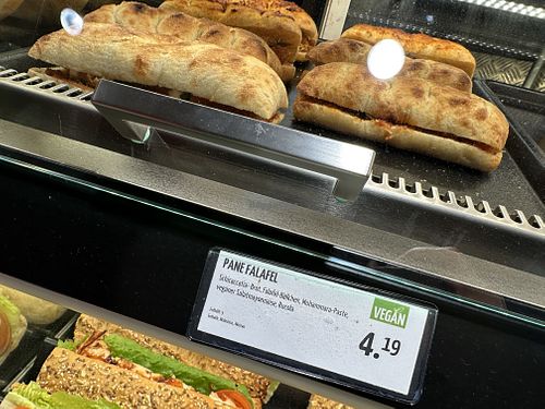 falafel roll  at backWERK - Hauptbahnhof in Dusseldorf