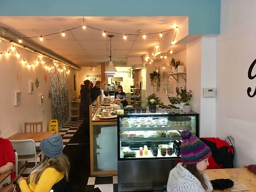 Small, but cozy at Little Jo Berry's - Pop Up in Ottawa