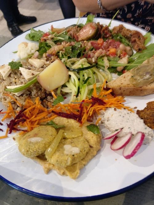 Outstanding fresh food at Caju in Nice