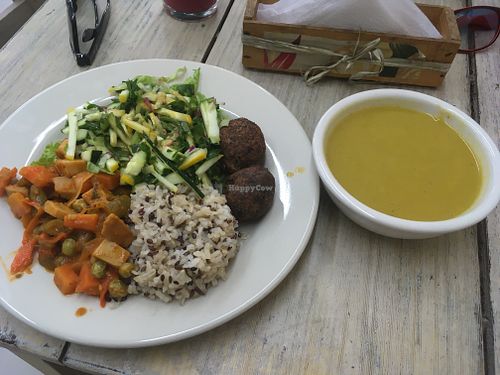 Plate of the day at Veggie Life in Medellin