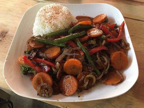 Home vegetables with soysauce at Nakum in Flores