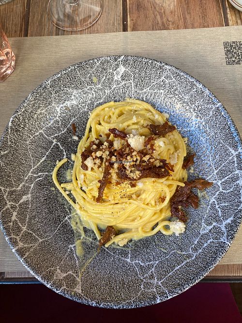 Spaghetti carbonara at Rifugio Romano in Rome