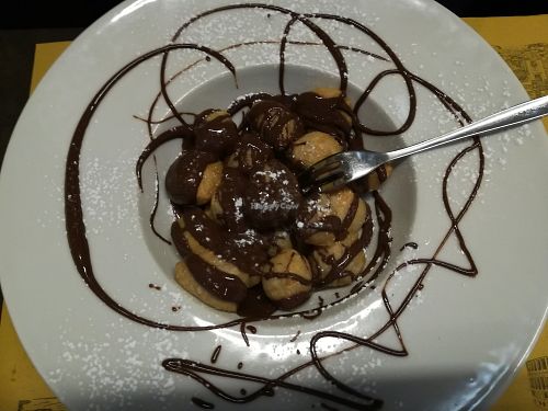 Vegan dumplings and nutella at Rifugio Romano in Rome