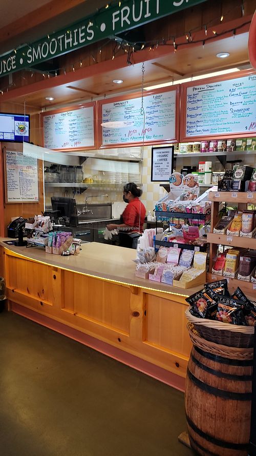 Smoothie/ Juice Bar at Mrs. Winston's Green Grocery - Ocean Park Blvd in Santa Monica
