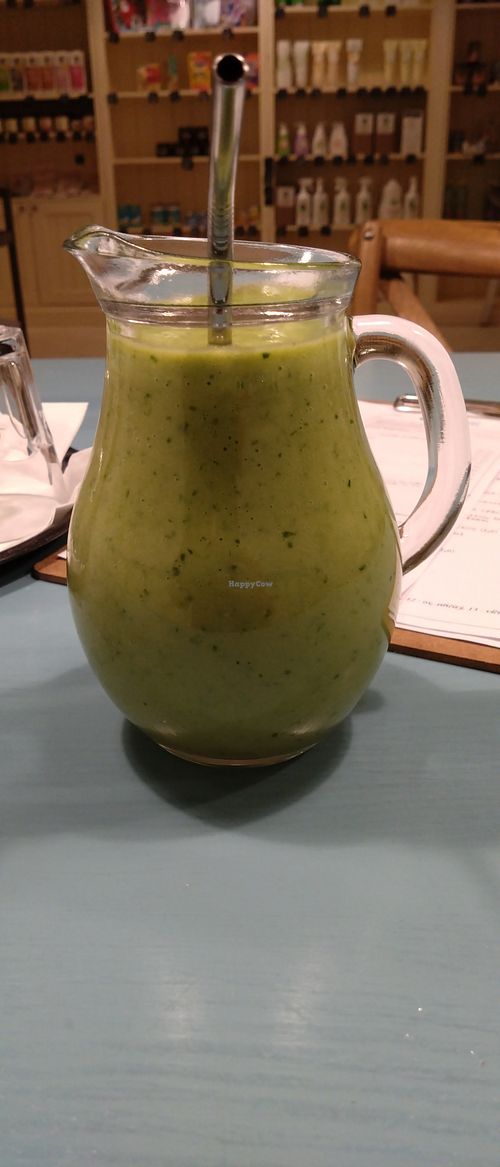 Grünes Paradies. at Herbivore in Prague