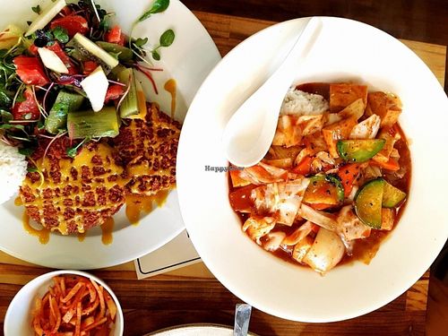 at Loving Hut Smile: cutlet and tofu rice at Loving Hut Land - 러빙헛랜드 in Seoul